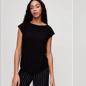 Aritzia • Wilfred Anvers Black Split Back T Shirt